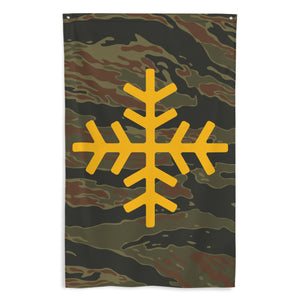 Lord of the Earth Flag  - Gold Camo